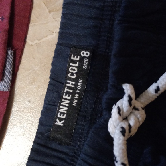 Kenneth's cool two-piece outfit - Picture 6 of 7